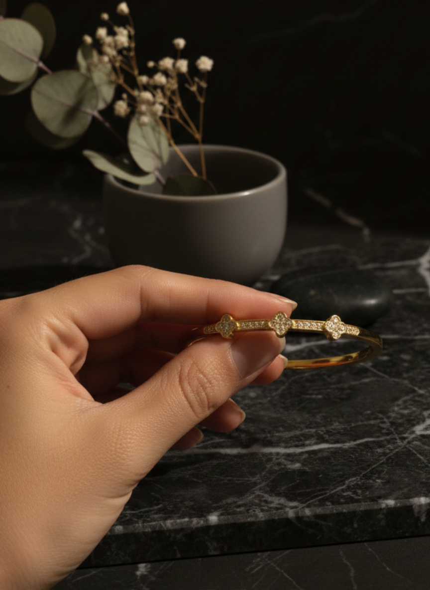 ROYAL CLOVER BRACELET