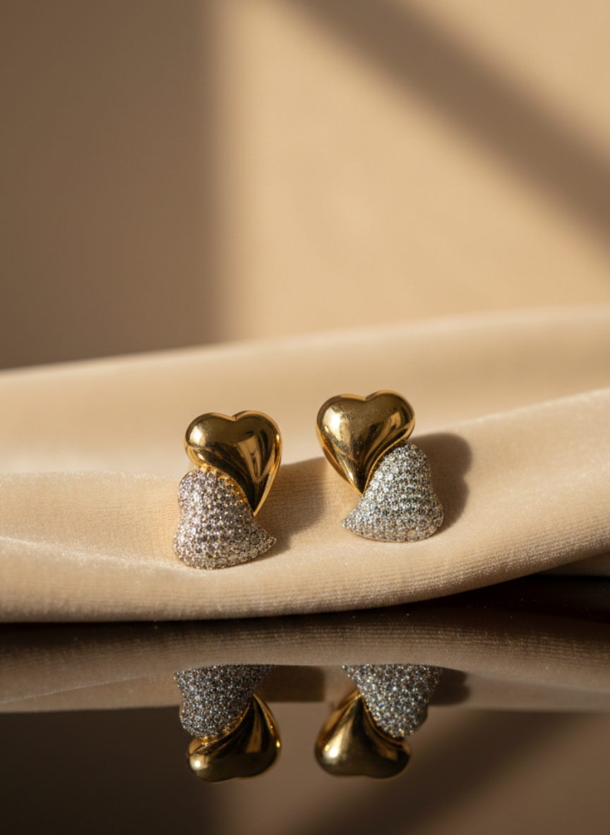 AMOUR LUXE STUDS